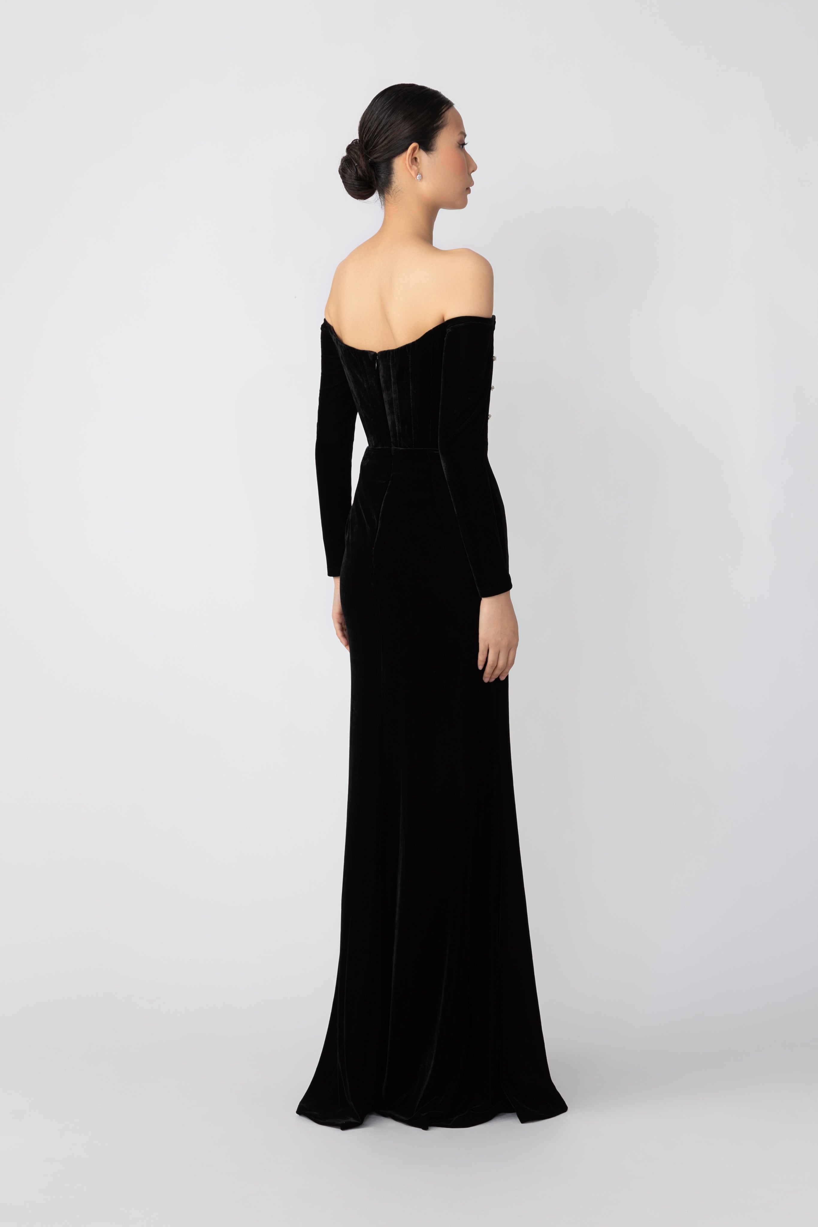 SAU LEE Vivienne Velvet Gown - Black / 0