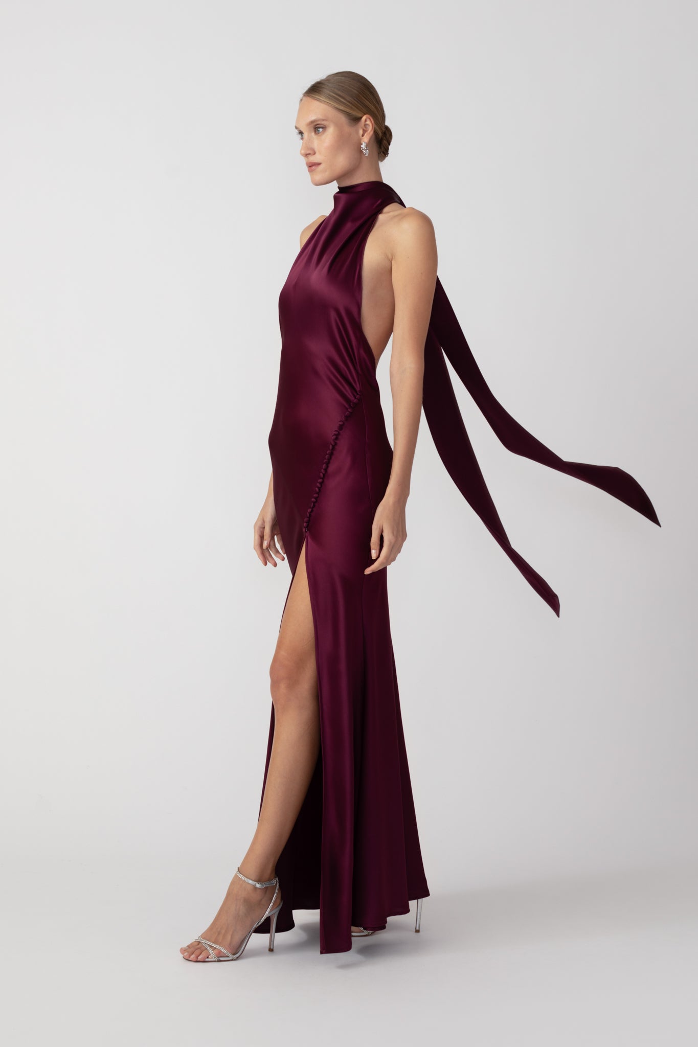 SAU LEE Penelope Backless Satin Gown - Bordeaux / 00